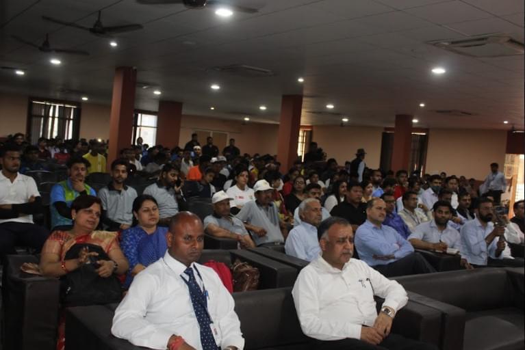 IIMT University Meerut Sports Fest Award photo 8